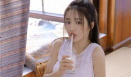 小妖精被爆料视频,揭秘娱乐圈不为人知的秘密